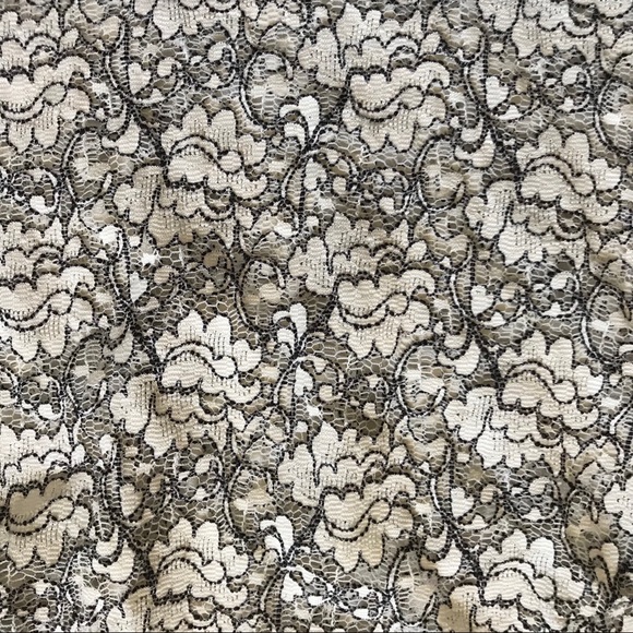 ZARA WOMAN | black & white lace collared blouse XS - Picture 4 of 7